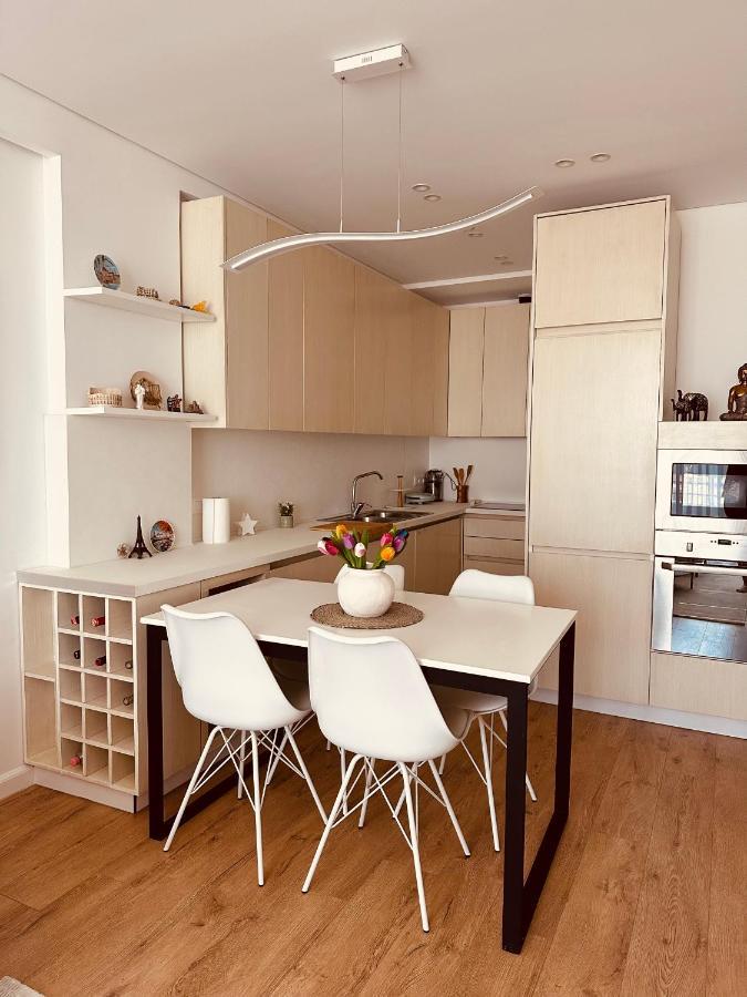 Madalin Seaside Apartment Vlore Ngoại thất bức ảnh